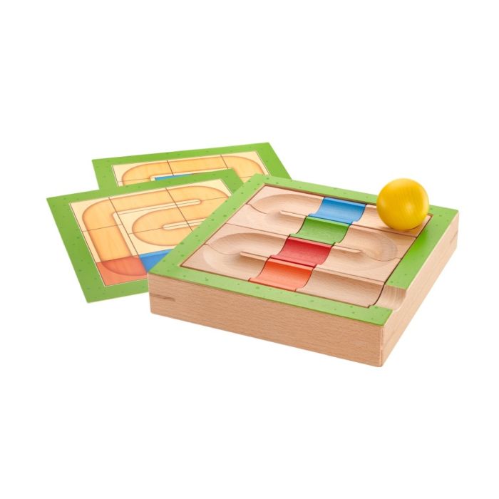 Spielmaterial vom Artikel 62103, Labirinto, knifflige Kugelbahn mit verschiedenen Teile aus Holz, 16 Teile Spielmaterial vom Artikel 62103, Labirinto, knifflige Kugelbahn mit verschiedenen Teile aus Holz, 16 Teile